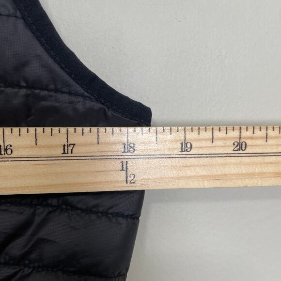 Patagonia Women's Puffer Vest Full Zip Black Embroidered Sleeveless S - Picture 5 of 5